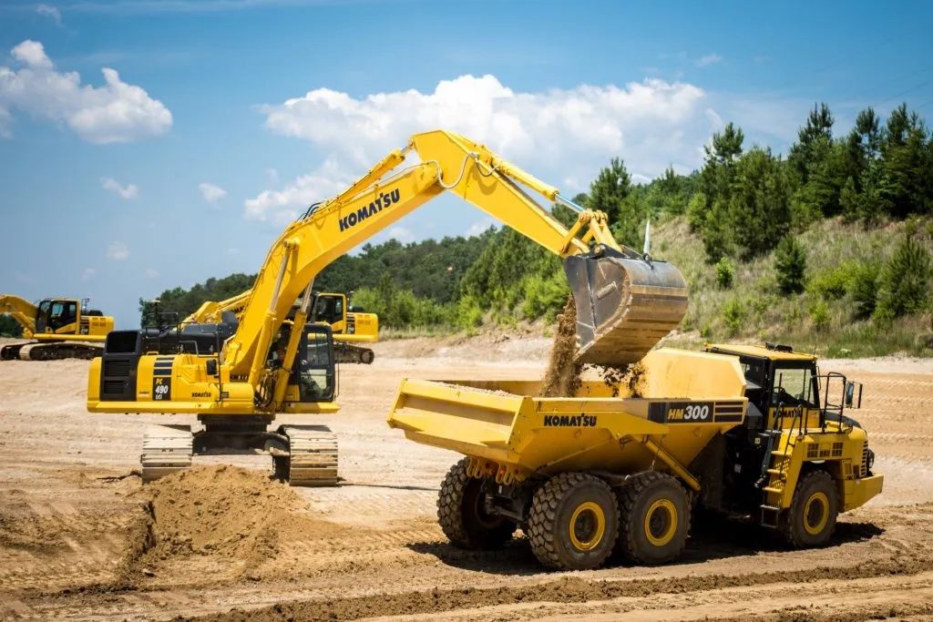 Komatsu