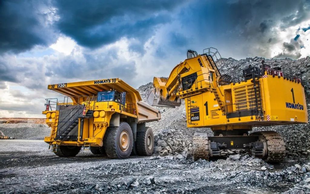 Komatsu