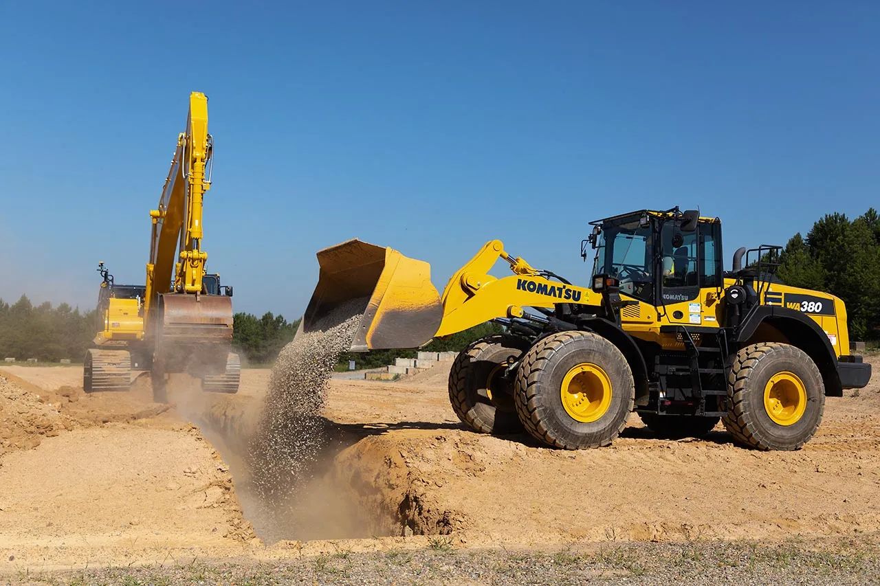 Komatsu